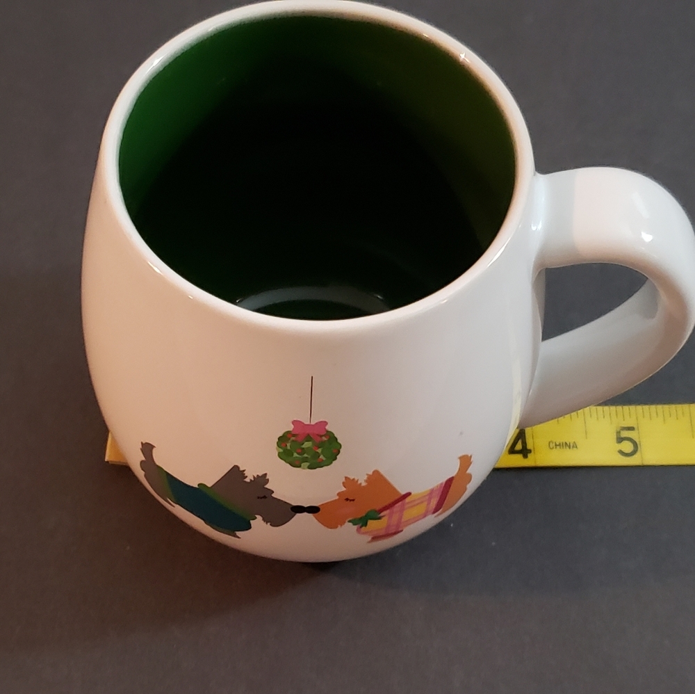 Caribou Coffee Mistletoe Kisses Mug 2018 - Picture 9 of 10